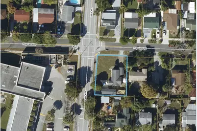 732 Highland Drive, West Palm Beach, FL 33405 - Photo 1
