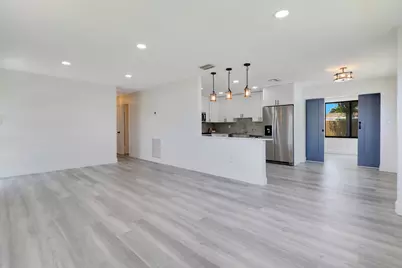 9291 Bloomfield Drive, Palm Beach Gardens, FL 33410 - Photo 3