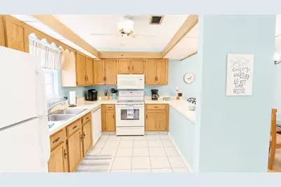 7442 SE Jamestown Terrace, Hobe Sound, FL 33455 - Photo 9