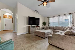 7925 Ambleside Way, Lake Worth, FL 33467 - Photo 3