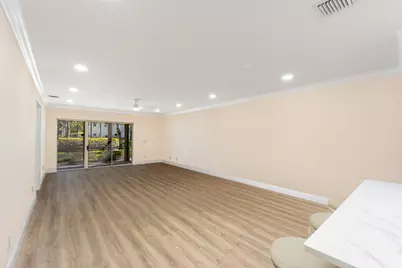 1600 SE Saint Lucie Boulevard #205, Stuart, FL 34996 - Photo 15
