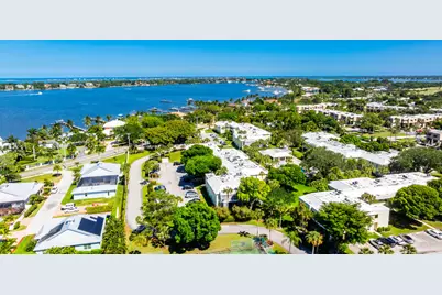 1600 SE Saint Lucie Boulevard #205, Stuart, FL 34996 - Photo 35