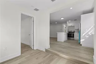 2941 NW 11th Ct, Fort Lauderdale, FL 33311 - Photo 13
