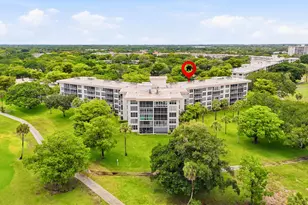 3800 Oaks Clubhouse Dr, Pompano Beach, FL 33069 - Photo 1