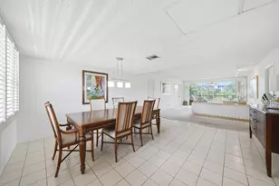 3800 Oaks Clubhouse Dr, Pompano Beach, FL 33069 - Photo 5