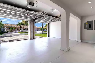 3341 NE 170th Street, North Miami Beach, FL 33160 - Photo 41