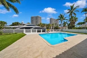 3341 NE 170th St, North Miami Beach, FL 33160 - Photo 31