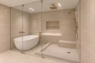 3341 NE 170th St, North Miami Beach, FL 33160 - Photo 23