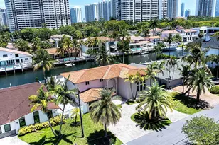 3341 NE 170th St, North Miami Beach, FL 33160 - Photo 51