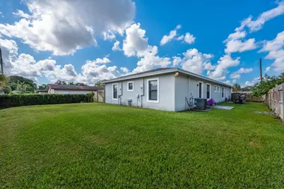 4743 Myla Lane, West Palm Beach, FL 33417 - Photo 5
