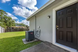 4743 Myla Ln, West Palm Beach, FL 33417 - Photo 7
