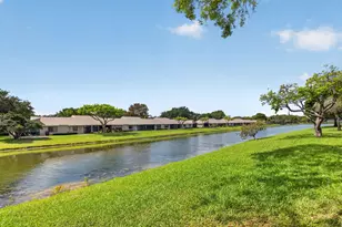 8282 Springlake Dr, Boca Raton, FL 33496 - Photo 33