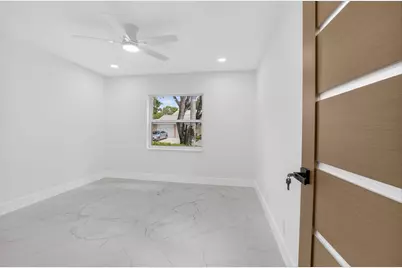 8282 Springlake Drive, Boca Raton, FL 33496 - Photo 21