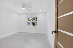 8282 Springlake Dr, Boca Raton, FL 33496 - Photo 21