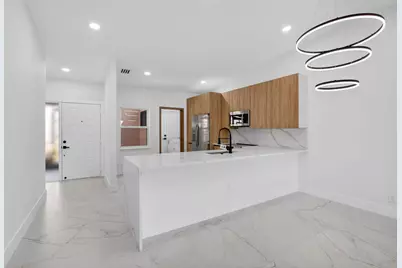 8282 Springlake Drive, Boca Raton, FL 33496 - Photo 13