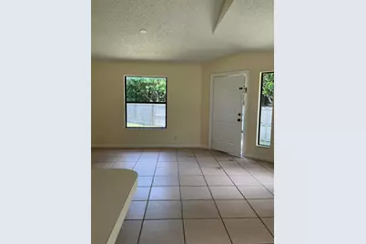 2820 Stoneway Lane, Fort Pierce, FL 34982 - Photo 3