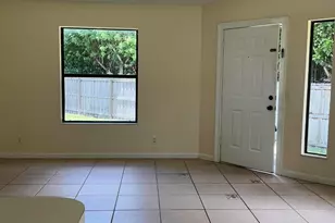 2820 Stoneway Ln, Fort Pierce, FL 34982 - Photo 3
