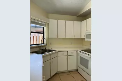 2820 Stoneway Lane, Fort Pierce, FL 34982 - Photo 15