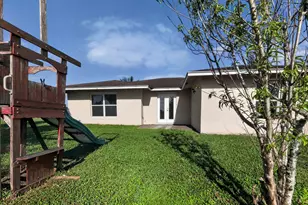 138 Dabou Loop, Belle Glade, FL 33430 - Photo 23