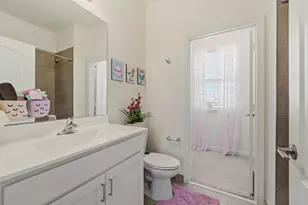 7705 NW Greenbank Cir, Port Saint Lucie, FL 34987 - Photo 27