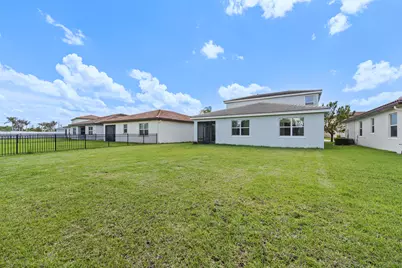 7705 NW Greenbank Circle, Port Saint Lucie, FL 34987 - Photo 33