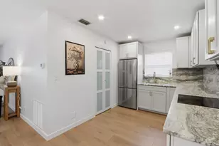 365 Garden Blvd, Palm Beach Gardens, FL 33410 - Photo 9