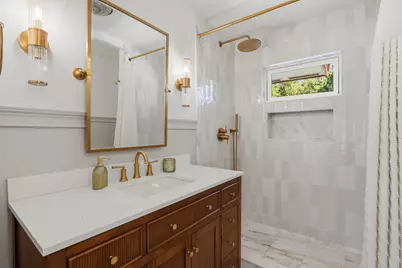365 Garden Boulevard, Palm Beach Gardens, FL 33410 - Photo 17