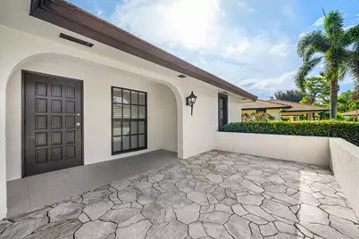 433 Pine Villa Drive, Atlantis, FL 33462 - Photo 9