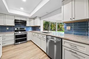 433 Pine Villa Dr, Atlantis, FL 33462 - Photo 23