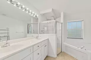 5829 NW Gerald Cir, Port Saint Lucie, FL 34986 - Photo 19