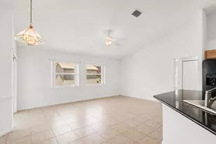 5829 NW Gerald Cir, Port Saint Lucie, FL 34986 - Photo 15