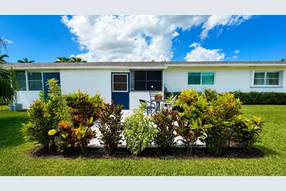 2716 E Emory Dr Drive E #D, West Palm Beach, FL 33415 - Photo 13