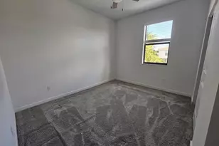 8641 Antarus Dr, Lake Worth, FL 33467 - Photo 9