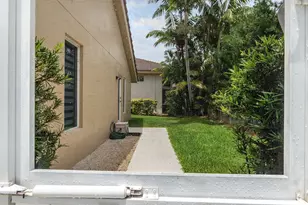 10810 Santa Rosa Dr, Boca Raton, FL 33498 - Photo 47