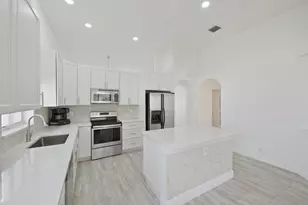 8534 VÃ­a D Oro, Boca Raton, FL 33433 - Photo 9
