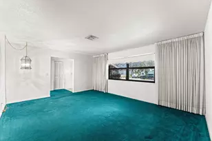 2118 W Palma Cir, West Palm Beach, FL 33415 - Photo 11