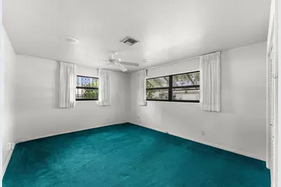 2118 W Palma Circle, West Palm Beach, FL 33415 - Photo 23
