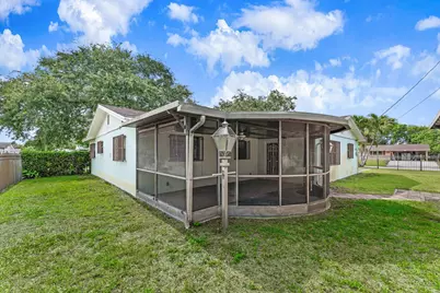 2118 W Palma Circle, West Palm Beach, FL 33415 - Photo 33