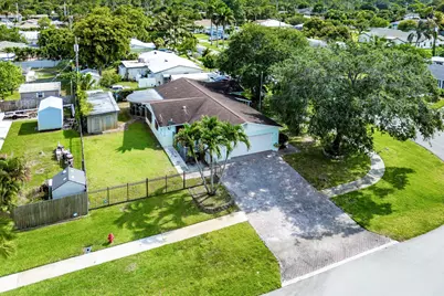 2118 W Palma Circle, West Palm Beach, FL 33415 - Photo 37