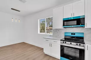 2410 NW 43rd St, Miami, FL 33142 - Photo 9