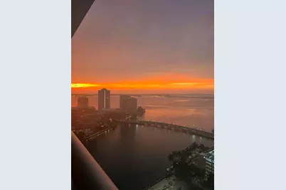 495 Brickell #2611, Miami, FL 33131 - Photo 17