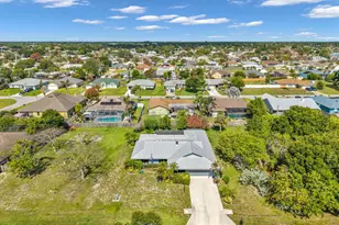 2158 SE Alden St, Port Saint Lucie, FL 34984 - Photo 3
