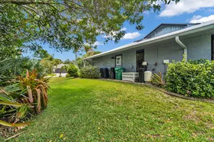2158 SE Alden St, Port Saint Lucie, FL 34984 - Photo 9