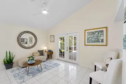 2016 Island Circle, Weston, FL 33326 - Photo 33