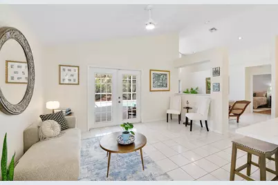 2016 Island Circle, Weston, FL 33326 - Photo 35