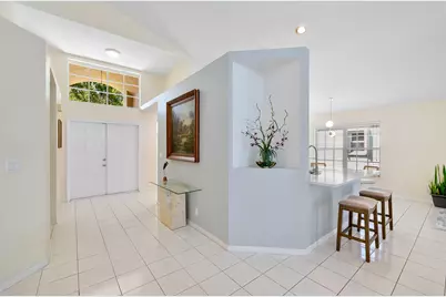 2016 Island Circle, Weston, FL 33326 - Photo 9