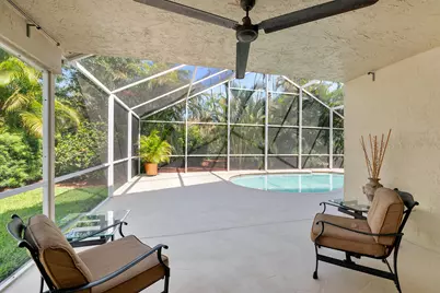 2016 Island Circle, Weston, FL 33326 - Photo 19