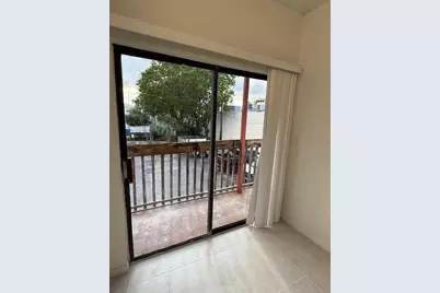 2301 NE 16th Street, Pompano Beach, FL 33062 - Photo 1