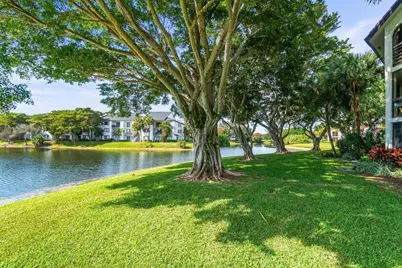 5380 Cedar Lake Drive #303, Boynton Beach, FL 33437 - Photo 29