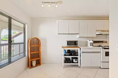 5380 Cedar Lake Drive #303, Boynton Beach, FL 33437 - Photo 3